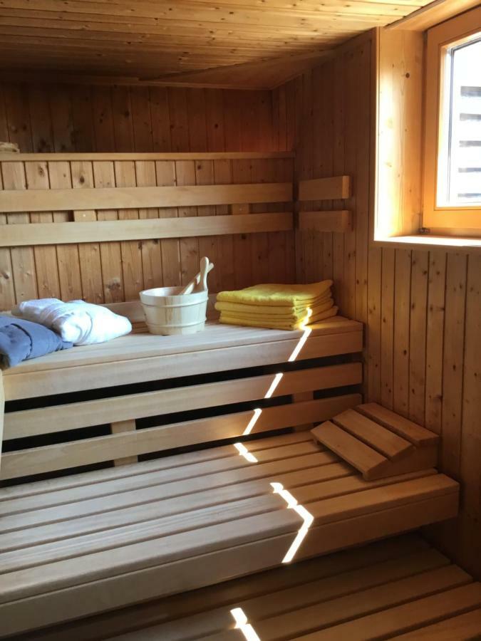 "Natur Pur" Ferienwohnung Mit Eigener Sauna Rons Exteriör bild
